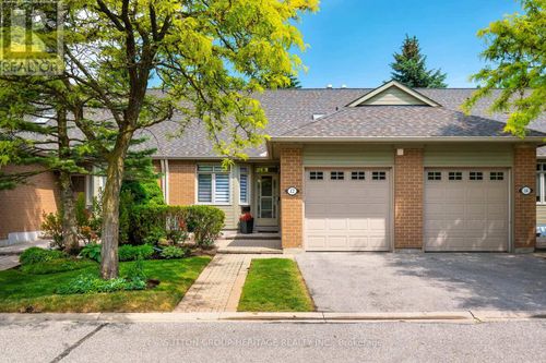 12 Sandpiper Key Way, Markham, ON, L6E1B4 | Card Image