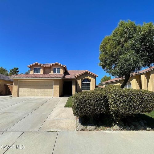 43821 Silver Bow Rd, Lancaster, CA, 93535-4300 | Card Image