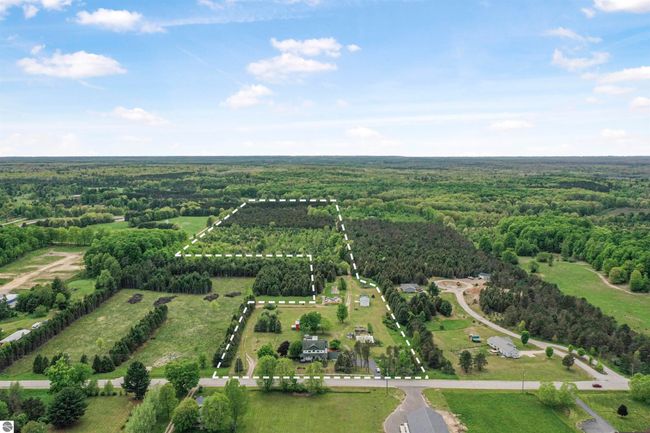6542 Fife Lake Rd, House other with 6 bedrooms, 5 bathrooms and null parking in Fife Lake MI | Image 83