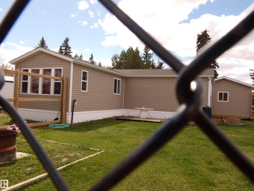 4942 49 St, Drayton Valley, AB, T7A | Card Image