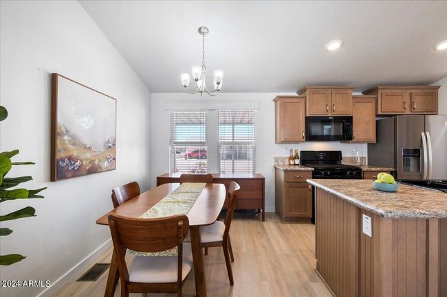 67 - 10936 E Apache Trl, House other with 2 bedrooms, 2 bathrooms and null parking in Apache Junction AZ | Image 14