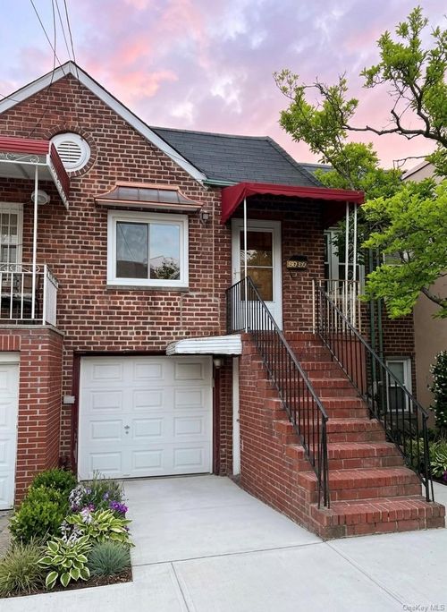 59-32 164th St, Fresh Meadows, NY, 11365-1429 | Card Image