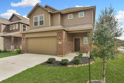 2323 Honey Heights Ln, Fresno, TX, 77545-2213 | Card Image