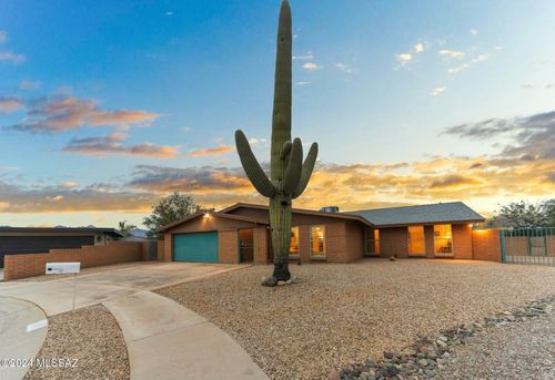 9931 E Ramparts Place, Tucson, AZ, 85748 | Card Image