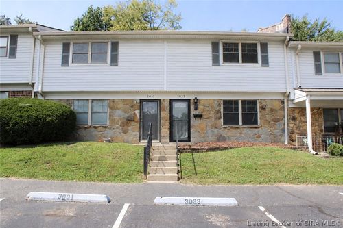 3033 Wooded Way, Jeffersonville, IN, 47130-5995 | Card Image