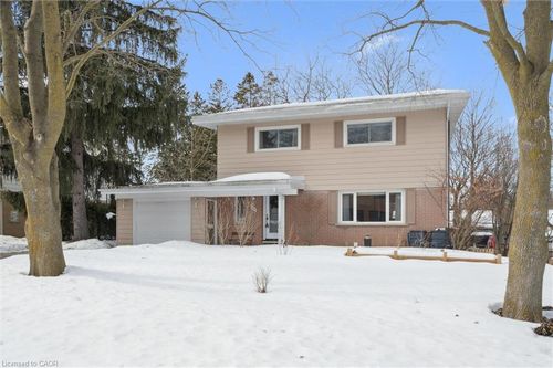 224 Lincoln Rd, Waterloo, ON, N2J2P3 | Card Image