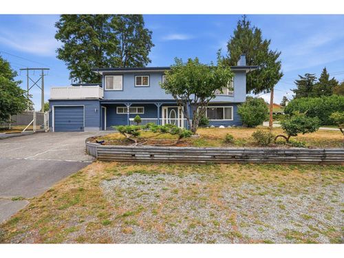 8704 111 Street, Delta, BC, V4C4N7 | Card Image