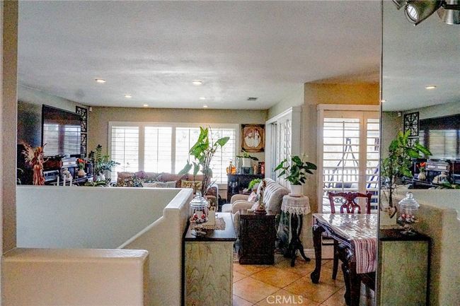 35 - 23215 Caminito Andreta, Condo with 2 bedrooms, 2 bathrooms and 2 parking in Laguna Hills CA | Image 7