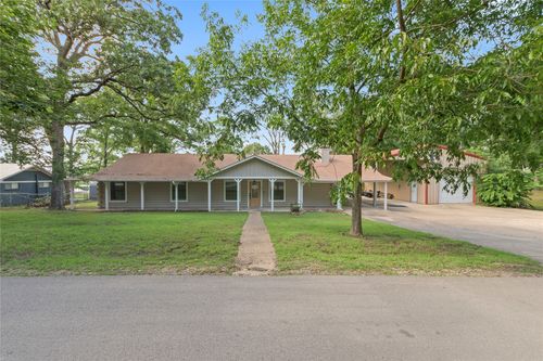 323 Dyer Cir, Mabank, TX, 75156-9131 | Card Image