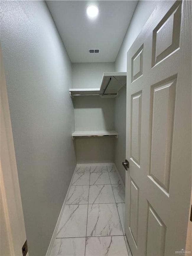 APT-2 - 3507 S Dominique Dr, Condo with 3 bedrooms, 2 bathrooms and 2 parking in Pharr TX | Image 15