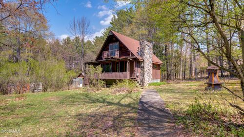 138 Gifford Valley Road, Northampton, NY, 12134 | Card Image