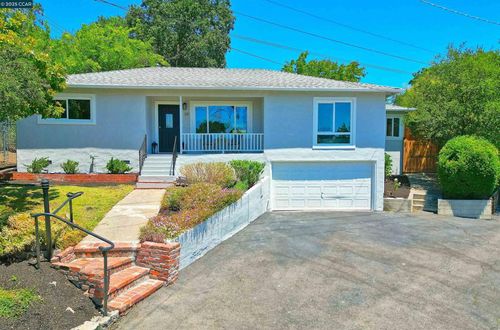 10 Westminster Pl, Lafayette, CA, 94549-6050 | Card Image