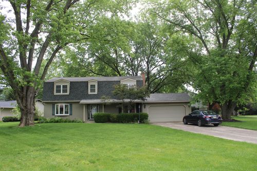 1013 Clubview Blvd S, Columbus, OH, 43235-1716 | Card Image