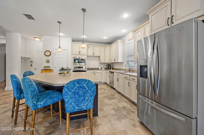 285 Yearling Blvd, House other with 3 bedrooms, 2 bathrooms and null parking in St Johns FL | Image 8