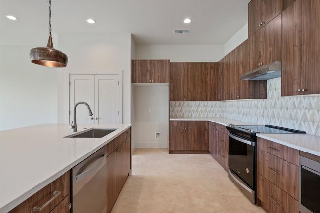 2646 Crazyhorse Pass, House other with 3 bedrooms, 3 bathrooms and null parking in Austin TX | Image 8