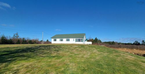 408 Highway 304, Overton, NS, B5A5G6 | Card Image