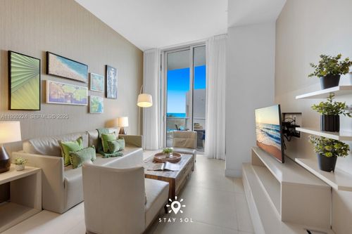 303-4111 S Ocean Dr, Hollywood, FL, 33019-3055 | Card Image