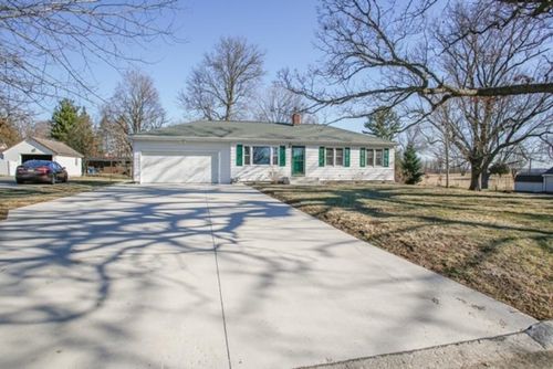 120 E Washington St, Cedarville, IL, 61013 | Card Image