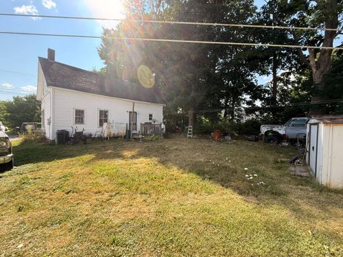 29 Warren St, Rockland, ME, 04841-3132 | Card Image