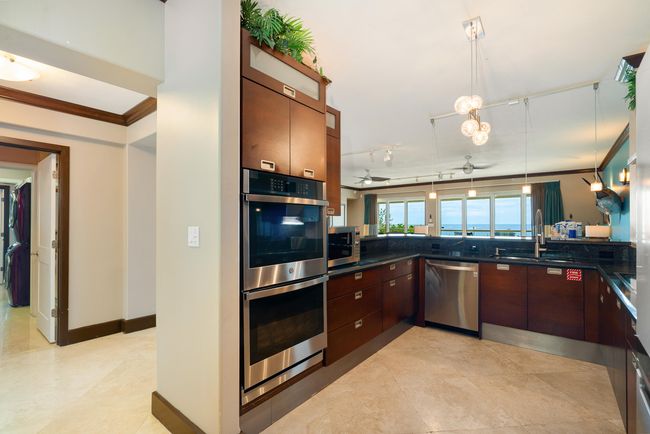 Kitchen | Image 9