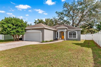 1013 Robin Lane, House other with 3 bedrooms, 2 bathrooms and null parking in Winter Haven FL | Image 1