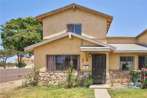 11 Eastridge Ln, Carson, CA, 90745-5620 | Card Image
