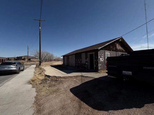 1901 S Lamesa Rd, Midland, TX, 79701-1706 | Card Image