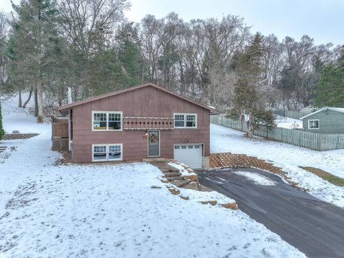 330 Quehl Ave N, Lakeland, MN, 55043-9553 | Card Image