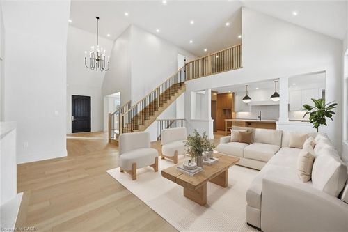 5 Prato Verde Lane, Flamborough, ON, N0B2K0 | Card Image