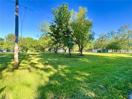 402 S Broadway St, Lacygne, KS, 66040-3054 | Card Image