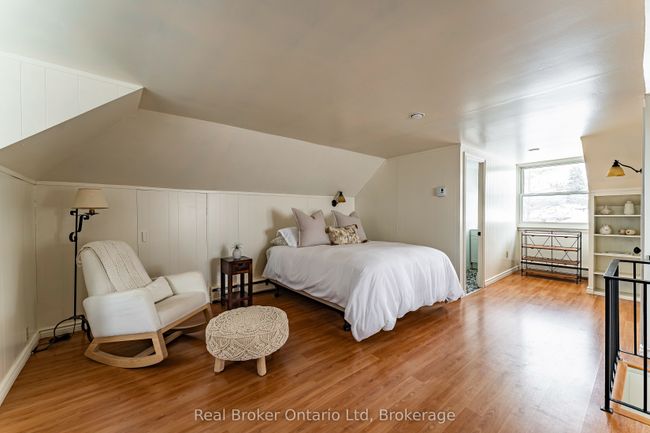 233 4 Th St E, House other with 3 bedrooms, 3 bathrooms and 4 parking in Owen Sound ON | Image 32