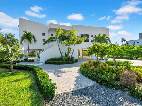273 W Seaview Dr, Duck Key, FL, 33050-3831 | Card Image