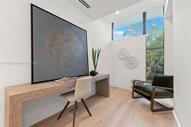 4951 University Dr, Townhouse with 3 bedrooms, 5 bathrooms and null parking in Coral Gables FL | Image 29