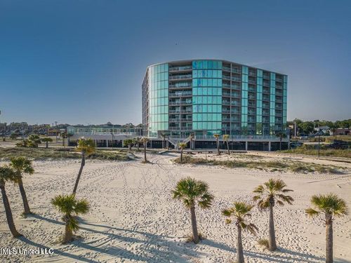 1004-1899 Beach Blvd, Biloxi, MS, 39531-5282 | Card Image