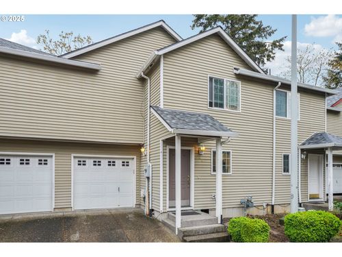 61 Se 171st Ave, Portland, OR, 97233-4075 | Card Image