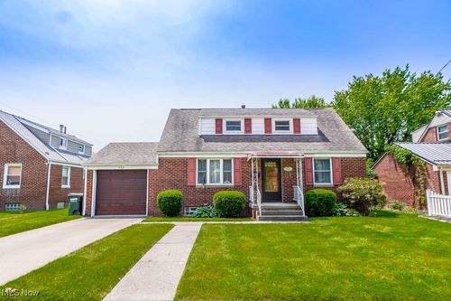 508 Viking St Nw, North Canton, OH, 44720-2468 | Card Image