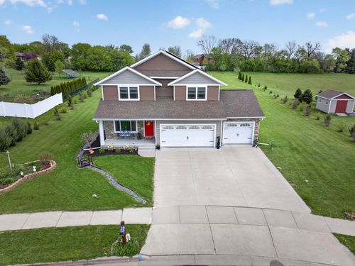 304 Alyssa St, TOMAH, WI, 54660-8094 | Card Image