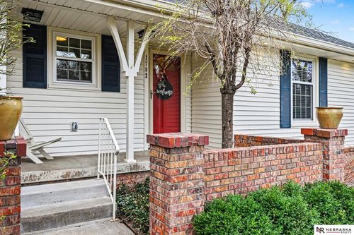 1702 S 110th St, Omaha, NE, 68144-1828 | Card Image