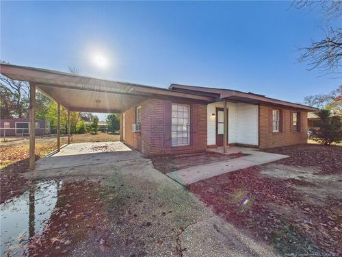 927 Fiske Dr, Fayetteville, NC, 28311-0409 | Card Image