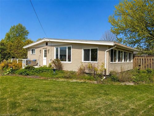 18 Kenneth Avenue, Port Dover, ON, N0A1N3 | Card Image