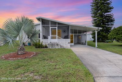 296 Charm Court Ne, House other with 3 bedrooms, 2 bathrooms and null parking in Palm Bay FL | Image 2