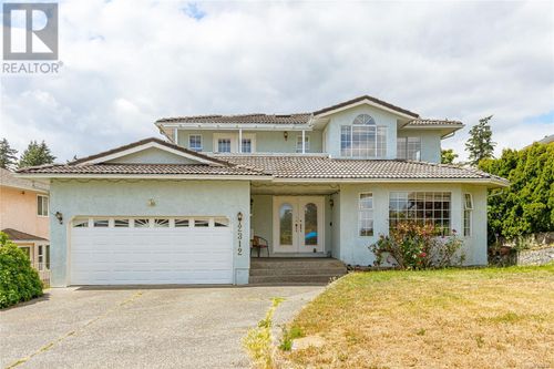 2312 Francis View Dr, Victoria, BC, V9B6C8 | Card Image