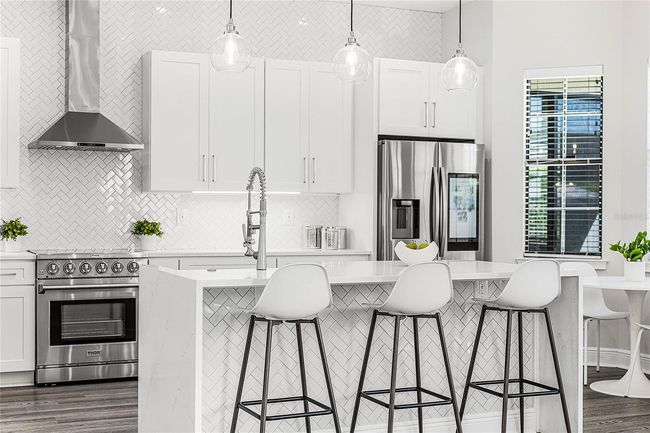 10454 Siddington Dr, House other with 5 bedrooms, 4 bathrooms and null parking in ORLANDO FL | Image 4