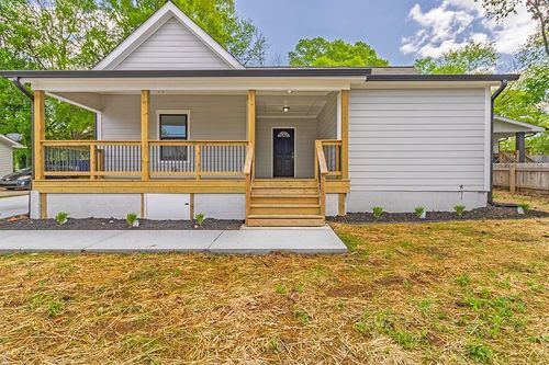 111 Ford St, Cartersville, GA, 30120-2801 | Card Image
