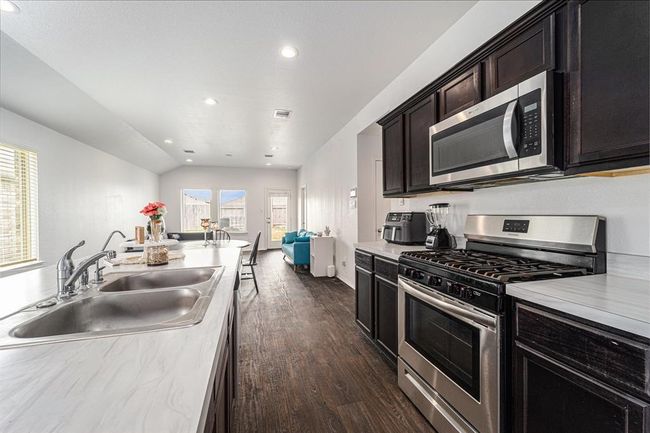 Kitchen | Image 6