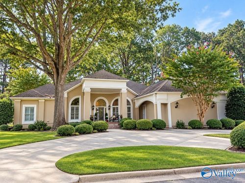 4307 Emerald Ln Se, Decatur, AL, 35603-5235 | Card Image