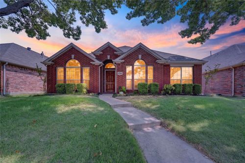 6560 Plantation Ln, Frisco, TX, 75035-3725 | Card Image
