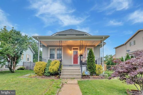 3704 Coolidge Ave, BALTIMORE, MD, 21229-5142 | Card Image