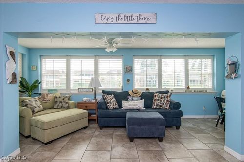21-1400 Pompei Ln, NAPLES, FL, 34103-1909 | Card Image