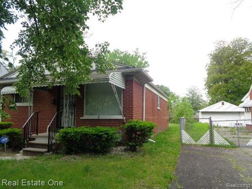 18865 Mackay St, Detroit, MI, 48234-1427 | Card Image